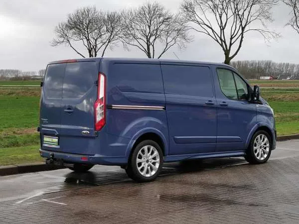 Ford Transit Custom L1H1 * Sport * AUT Image 3